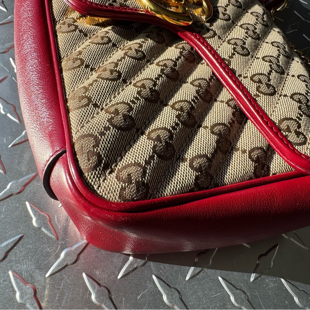 Gucci Azalea Marmont GG Chain Shoulder Bag in Red - Picture 4 of 16
